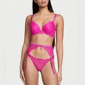 3 PC Victoria's Secret Set Push-Up Bra - 34DDD Thong - M Garter Belt XS/S NEW